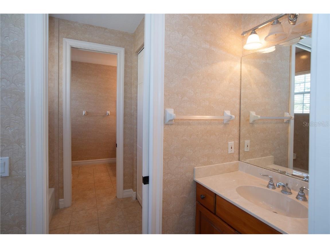 7350 Periwinkle Drive Sarasota FL 34231 A4667555 image30