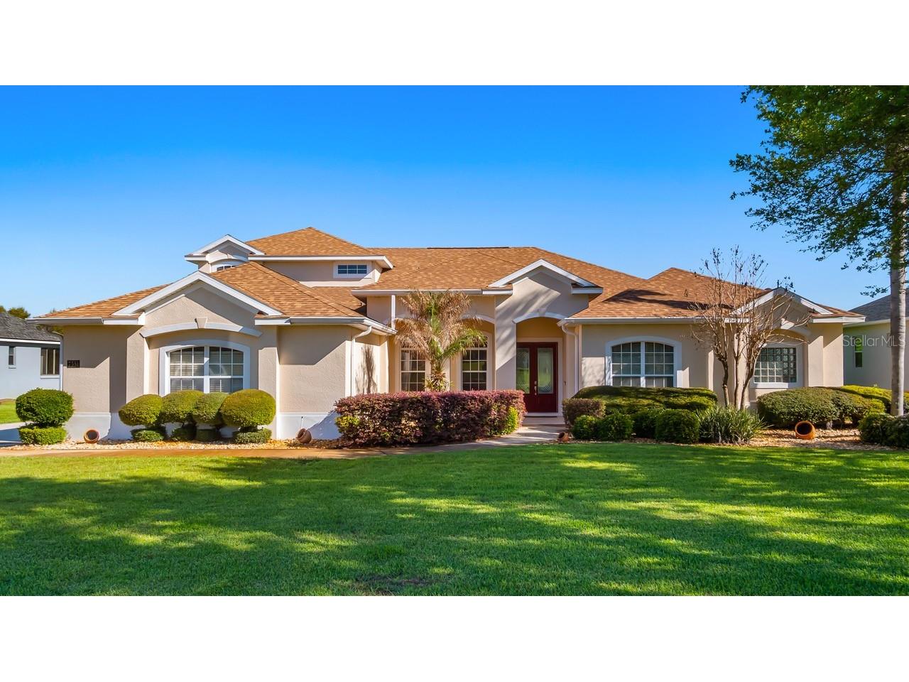 7351 Spring Mountain Lane Yalaha FL 34797 G5110178 image1