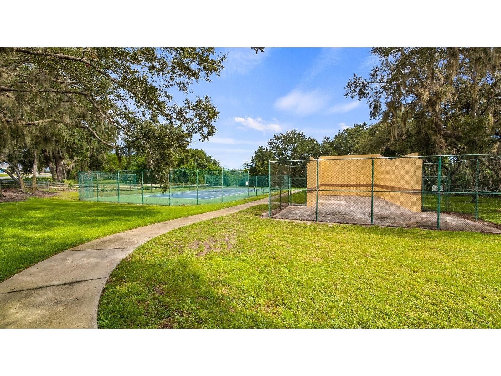 7351 Spring Mountain Lane Yalaha FL 34797 G5110178 image68