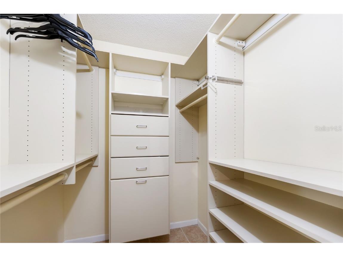 7351 W Country Club Drive N #103 Sarasota FL 34243 A4660263 image17