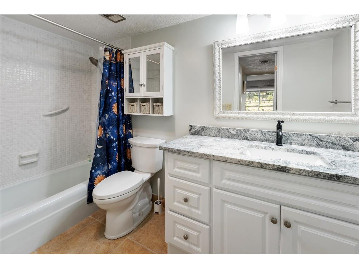 7351 W Country Club Drive N #103 Sarasota FL 34243 A4660263 image18