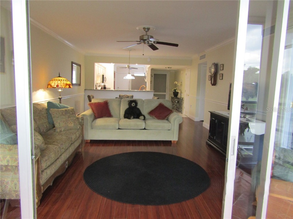 7351 W Country Club Drive N #202 Sarasota FL 34243 A4618843 image26