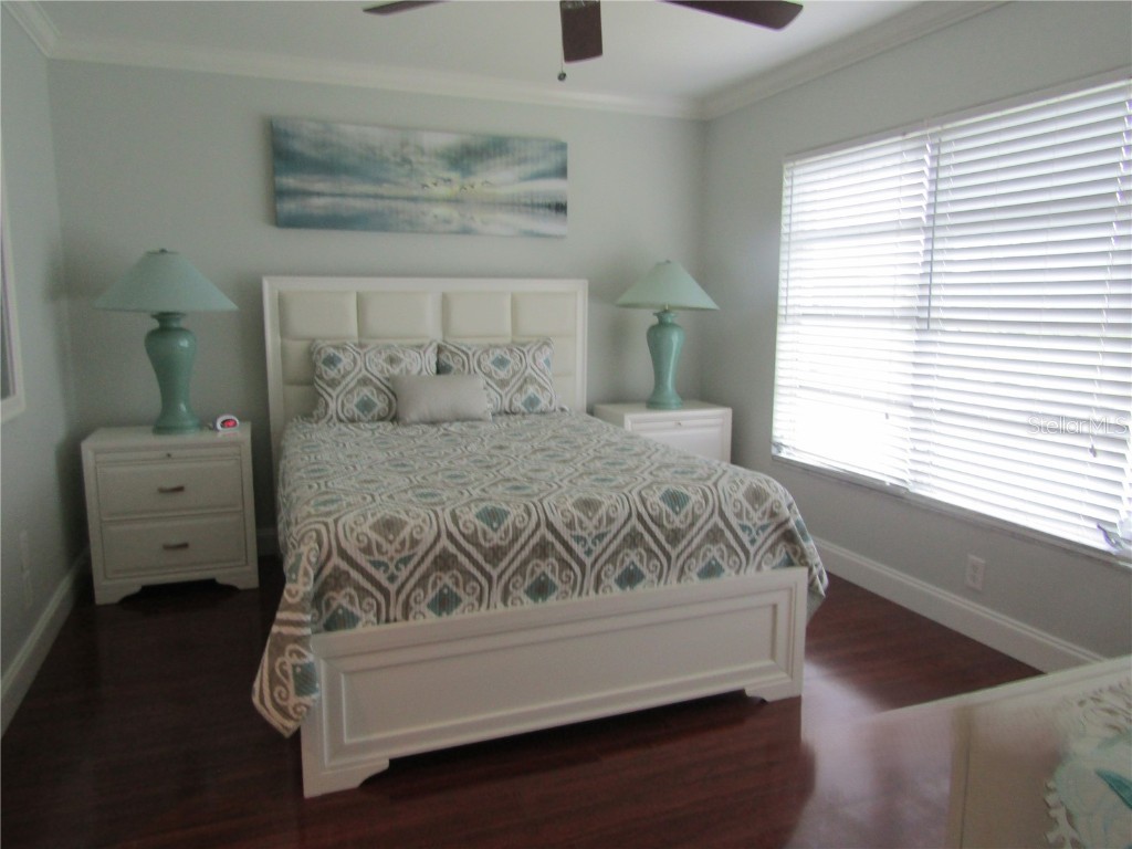 7351 W Country Club Drive N #202 Sarasota FL 34243 A4618843 image27