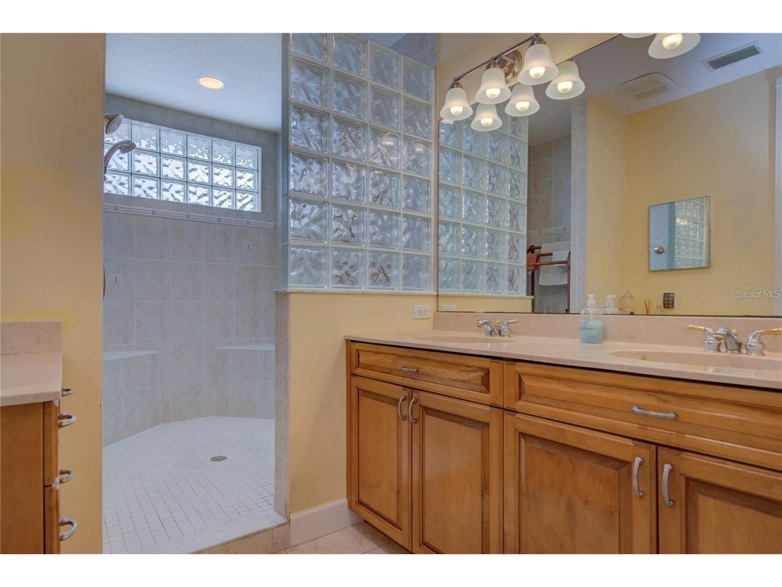 7352 Gulf Way Hudson FL 34667 W7885031 image26
