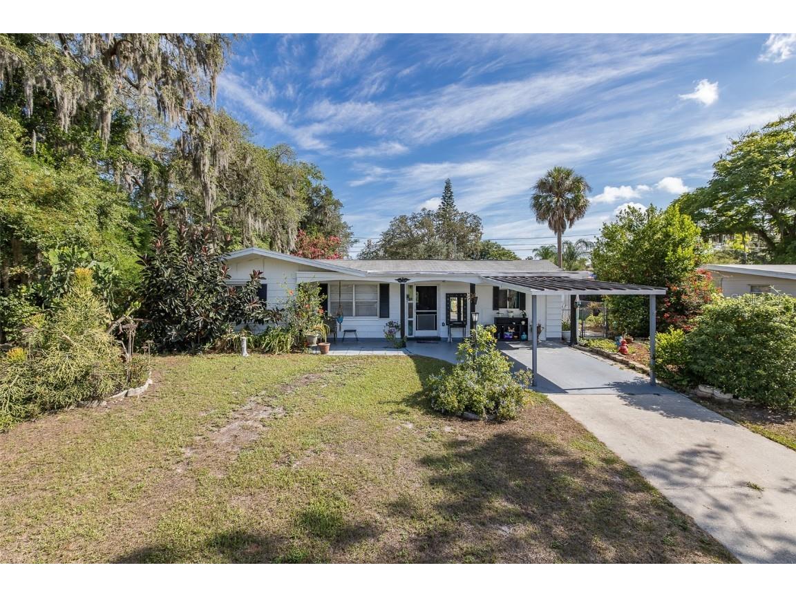 7353 Cedar Point Drive New Port Richey FL 34653 W7865624 image1