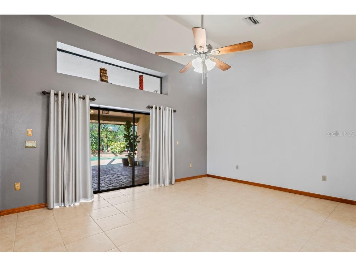 7353 Dogwood Crescent Spring Hill FL 34607 TB8381934 image11