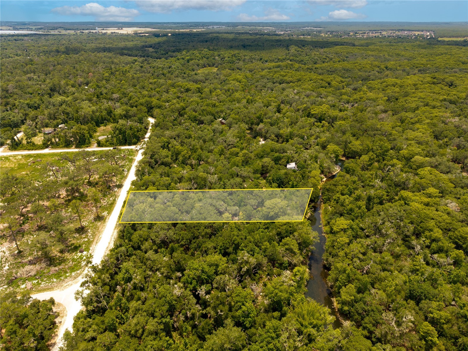 7353 Riverview Drive Webster FL 33597 W7886638 image2