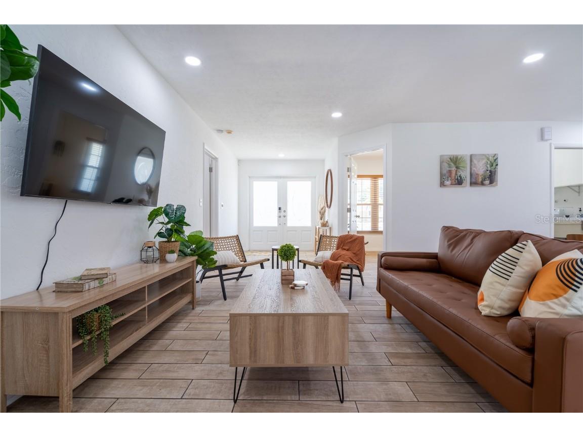 7354 Biltmore Drive Sarasota FL 34231 A4544255 image12