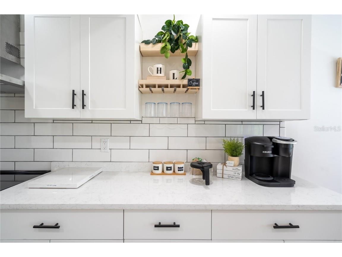 7354 Biltmore Drive Sarasota FL 34231 A4544255 image17