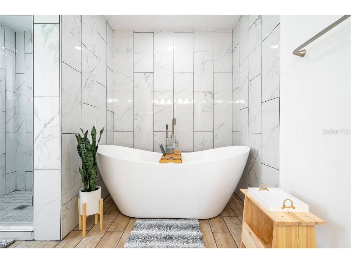 7354 Biltmore Drive Sarasota FL 34231 A4544255 image37