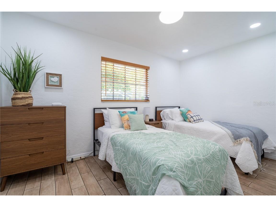 7354 Biltmore Drive Sarasota FL 34231 A4544255 image42