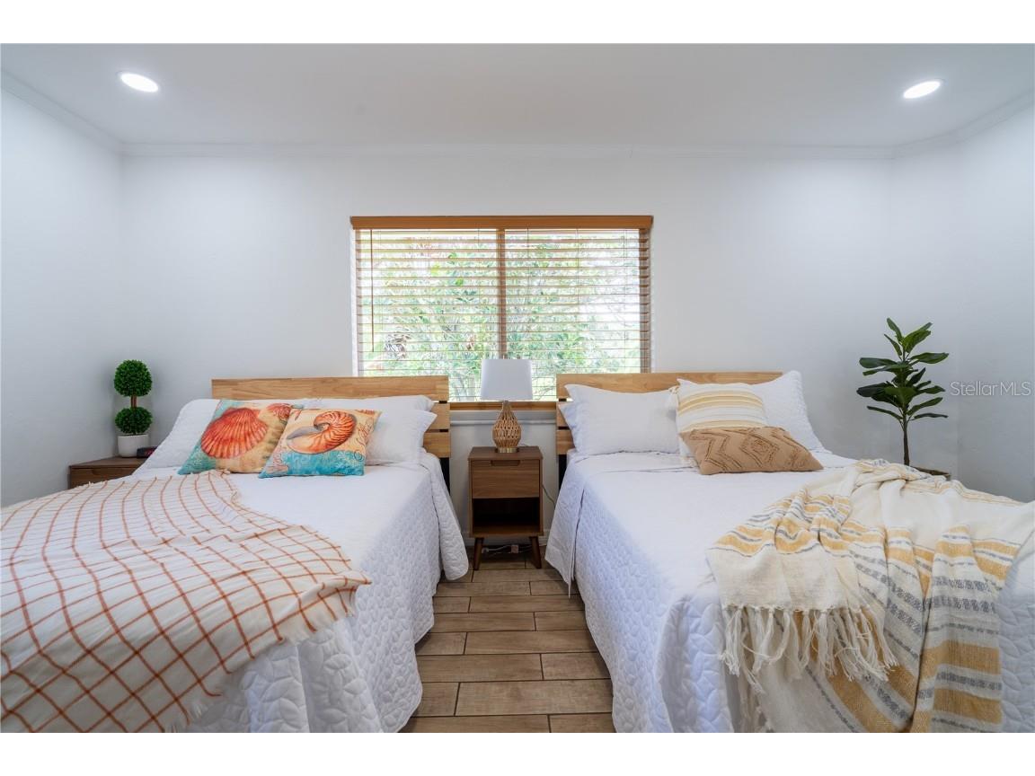 7354 Biltmore Drive Sarasota FL 34231 A4544255 image46