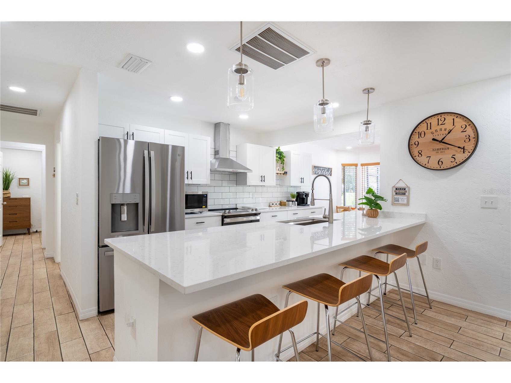 7354 Biltmore Drive Sarasota FL 34231 A4544255 image14