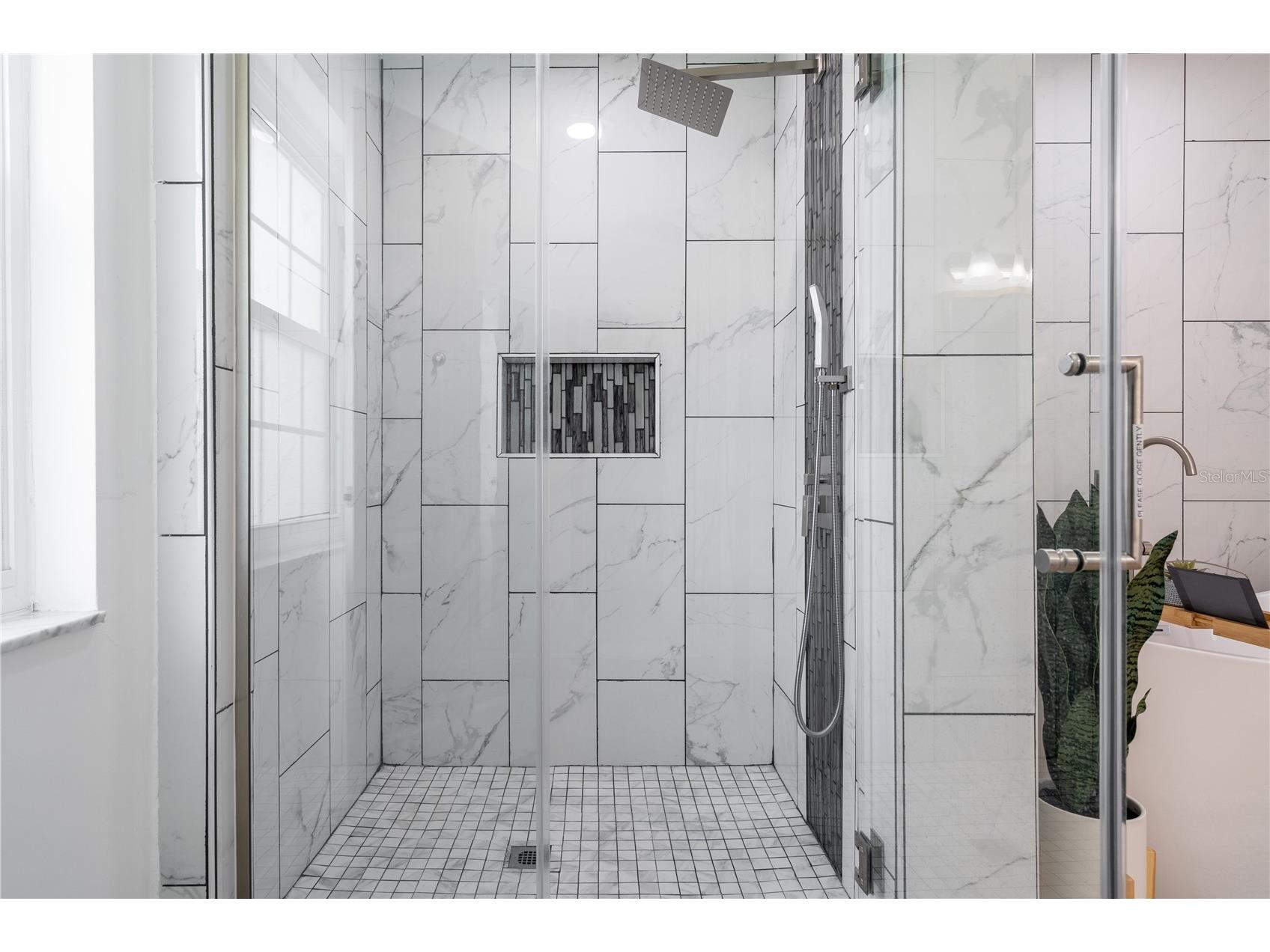 7354 Biltmore Drive Sarasota FL 34231 A4544255 image33