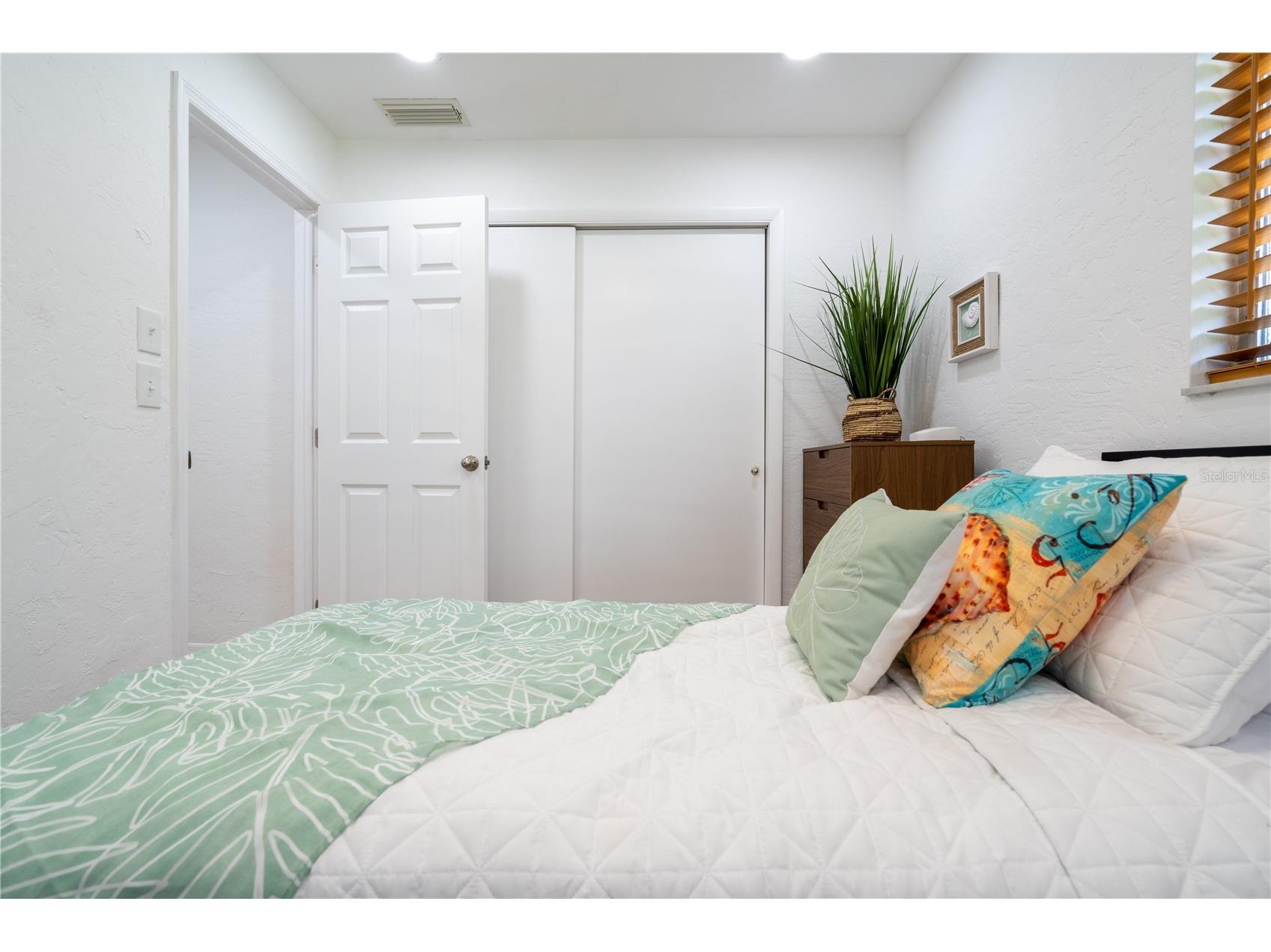 7354 Biltmore Drive Sarasota FL 34231 A4544255 image40