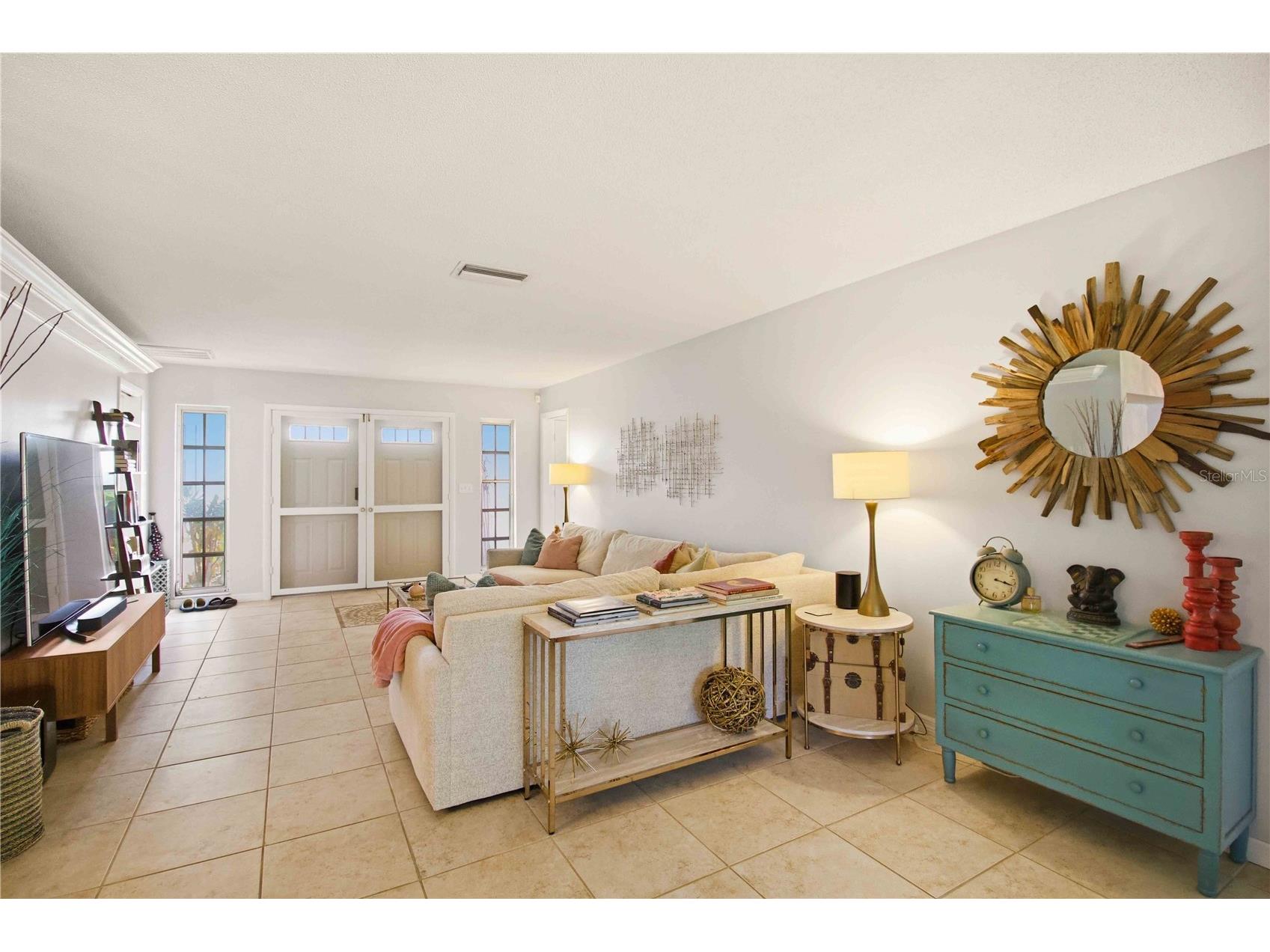 7354 W Country Club Drive N Sarasota FL 34243 A4689516 image10