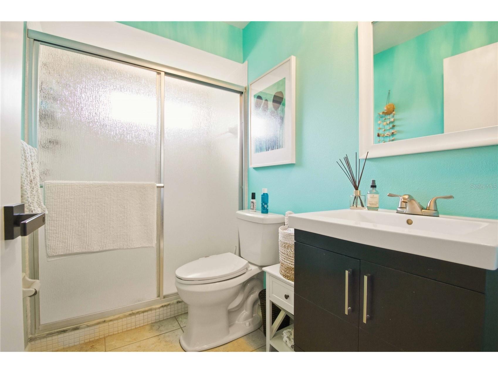 7354 W Country Club Drive N Sarasota FL 34243 A4689516 image18