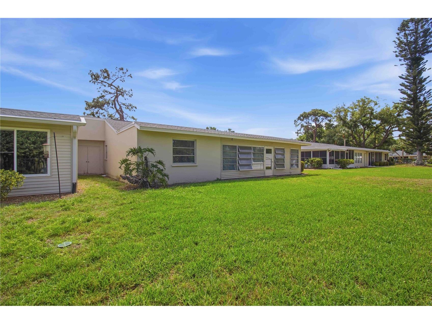 7354 W Country Club Drive N Sarasota FL 34243 A4689516 image33