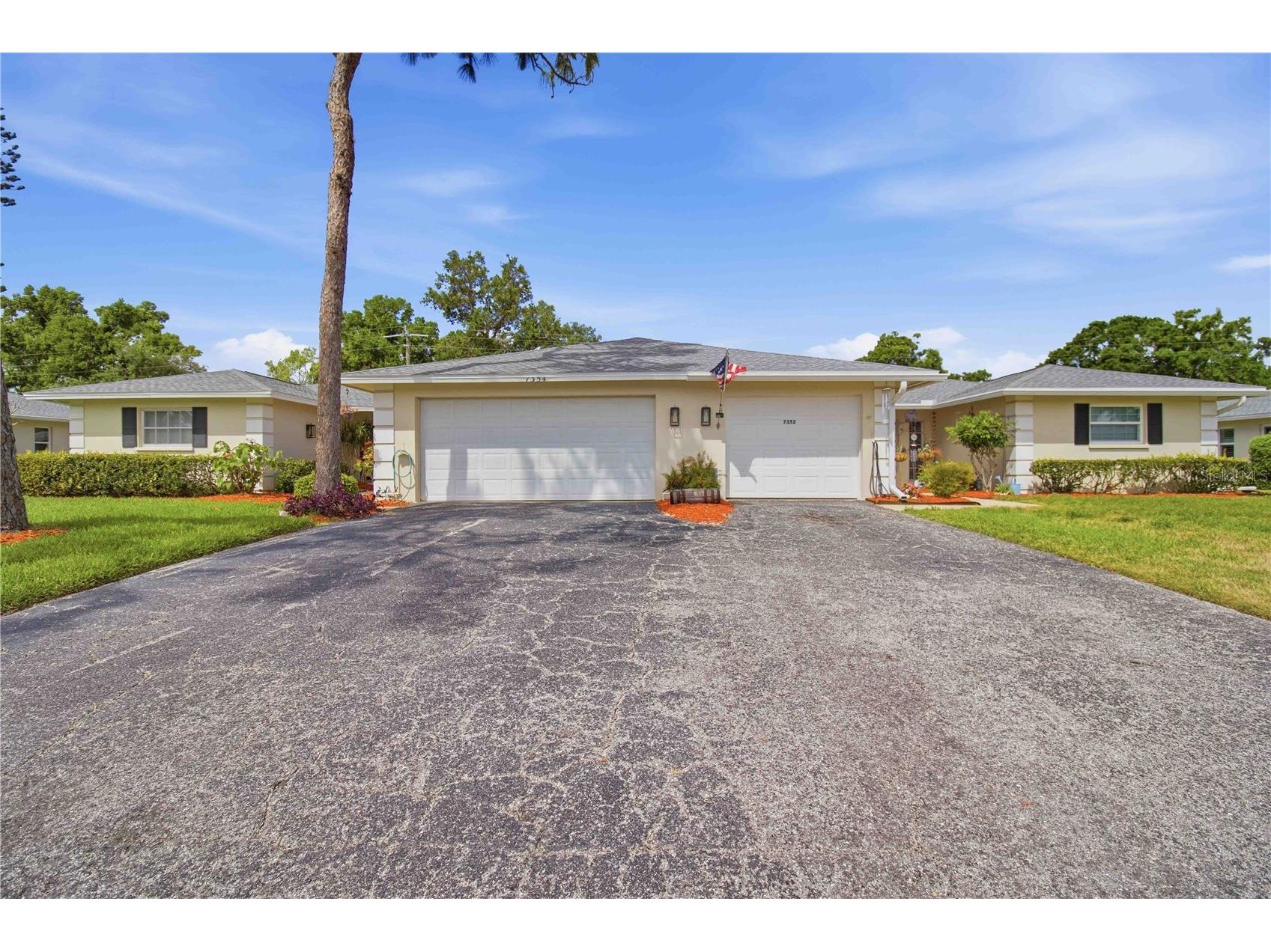 7354 W Country Club Drive N Sarasota FL 34243 A4689516 image6