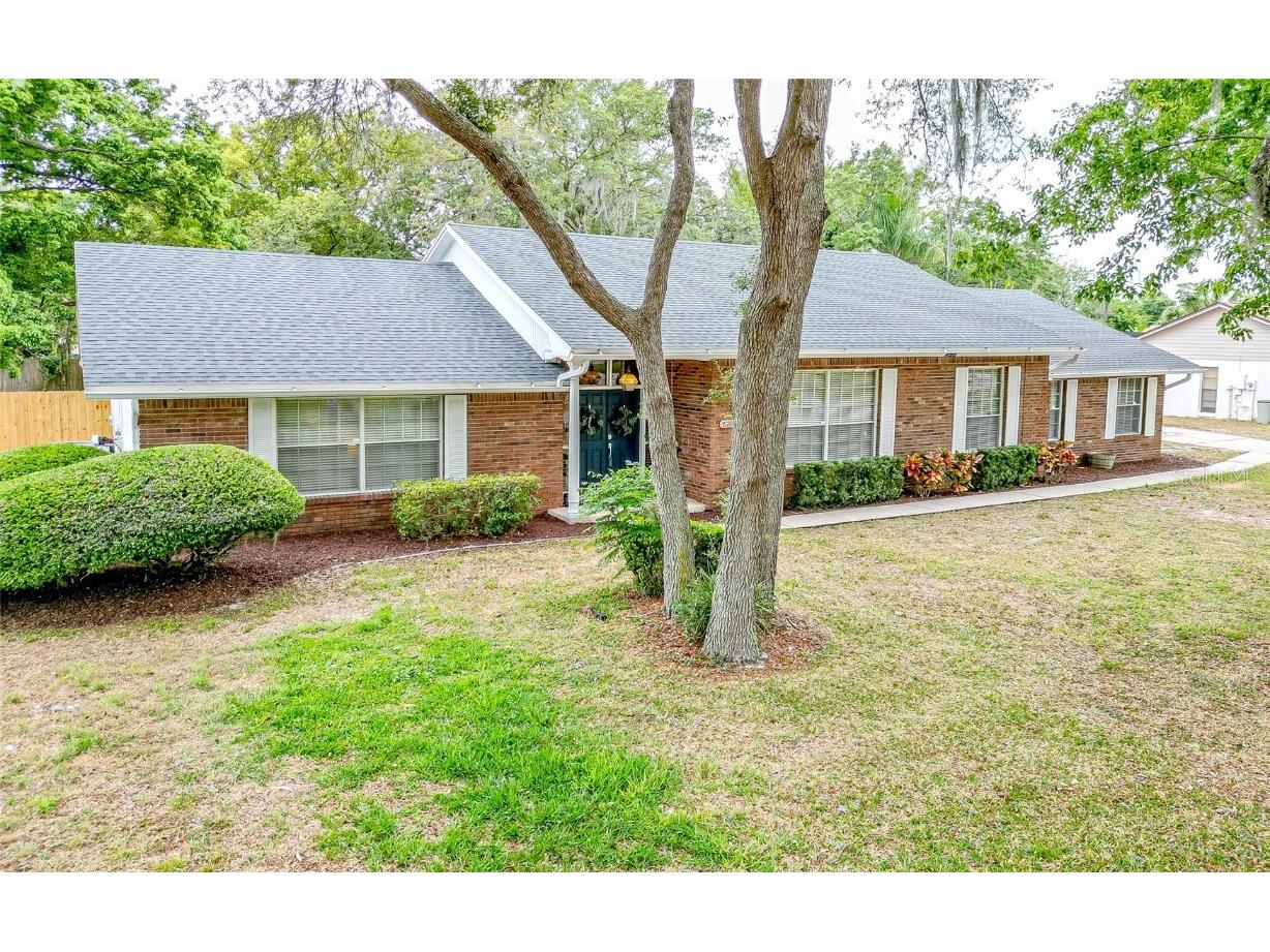 7354 Woodbriar Court Orlando FL 32835 O6187194 image1