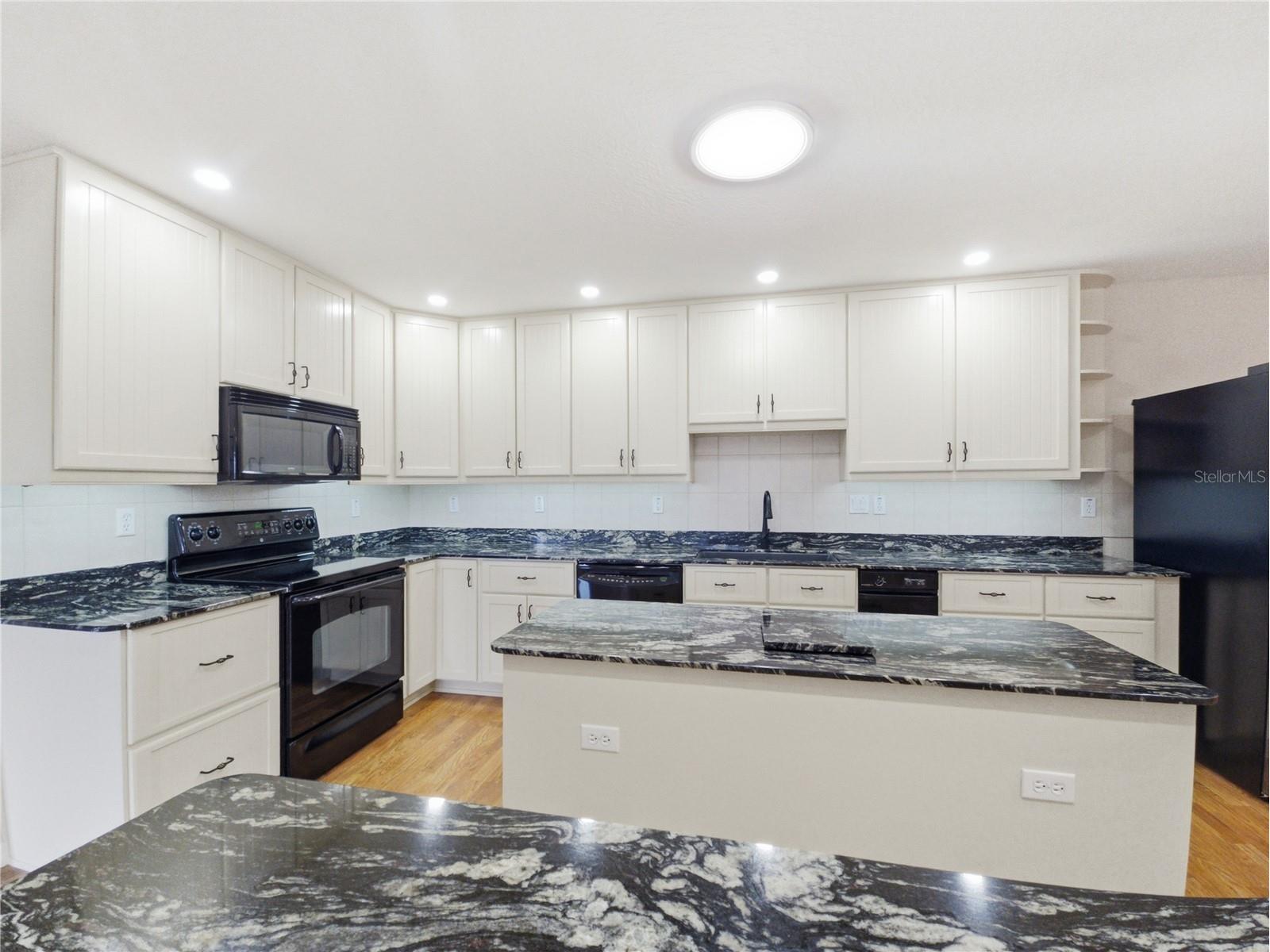 7355 SE 106th Place Belleview FL 34420 OM720360 image7