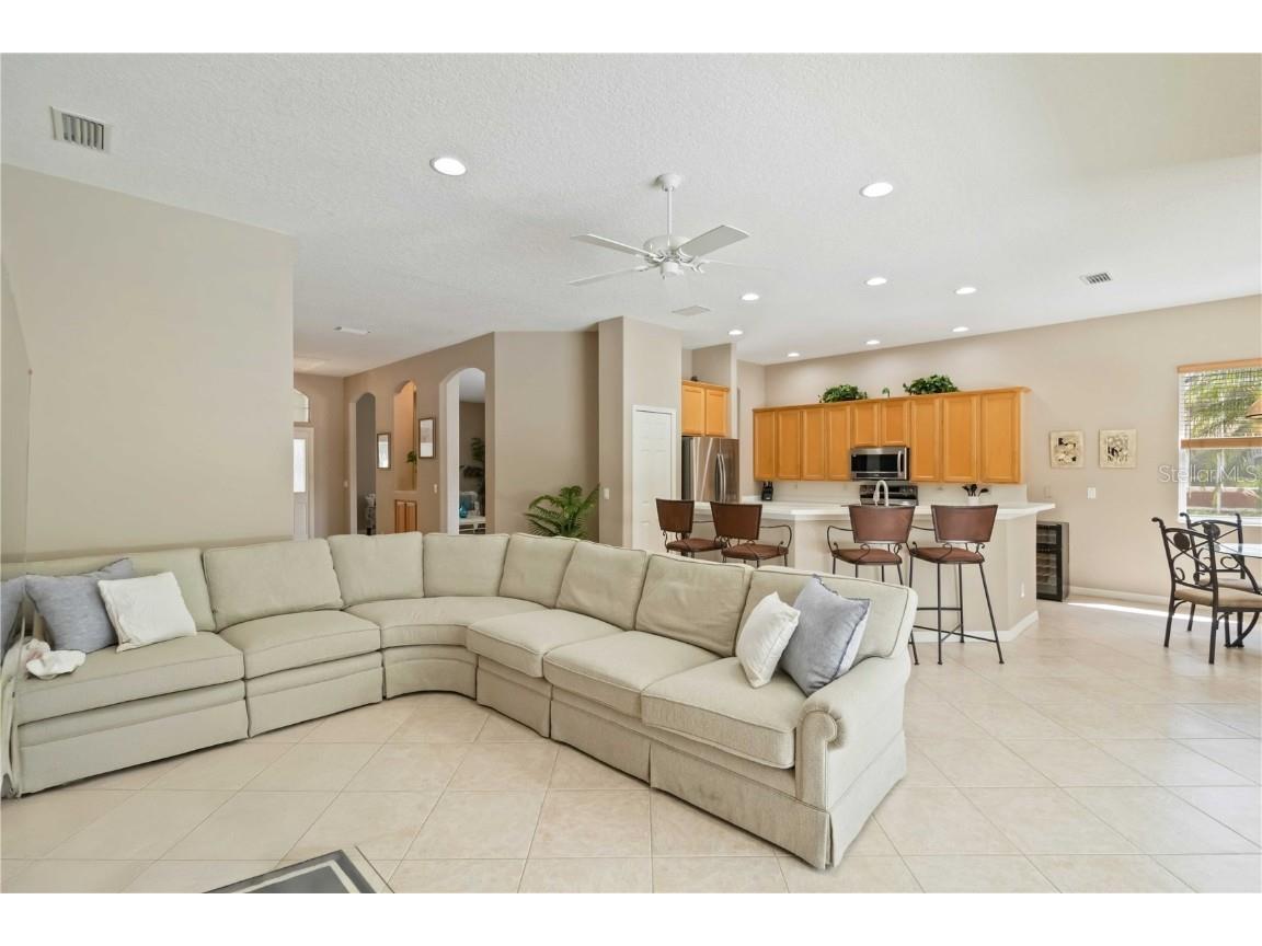 7358 Stanhope Court Sarasota FL 34238 A4667764 image16