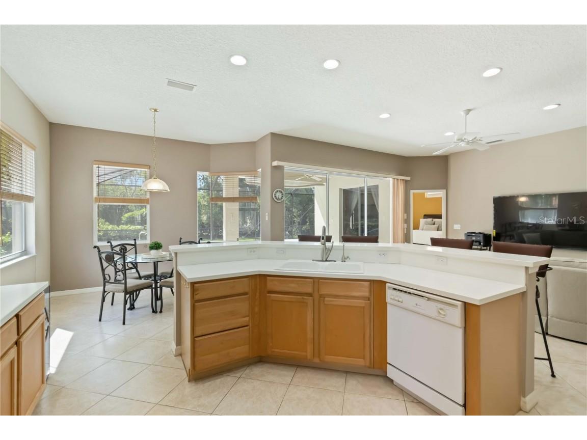 7358 Stanhope Court Sarasota FL 34238 A4667764 image20