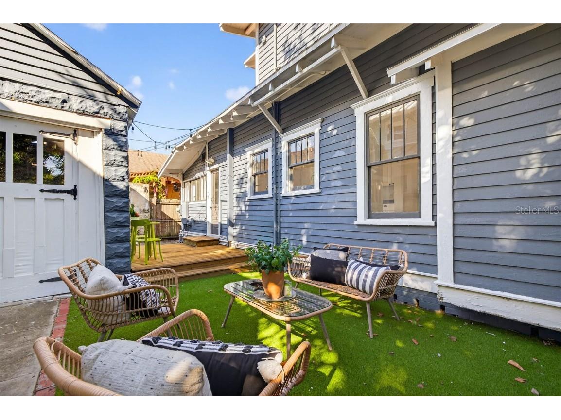 736 6th Street N Saint Petersburg FL 33701 TB8452403 image33