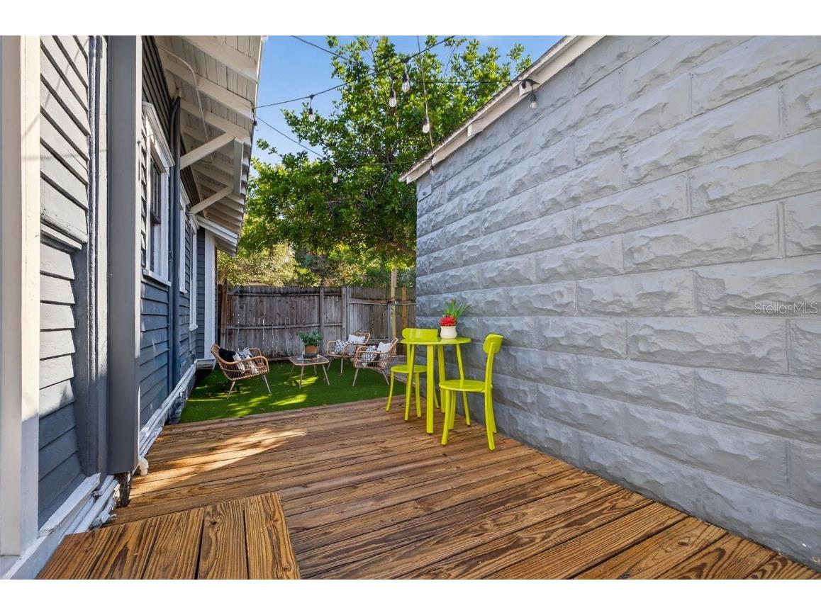 736 6th Street N Saint Petersburg FL 33701 TB8452403 image36