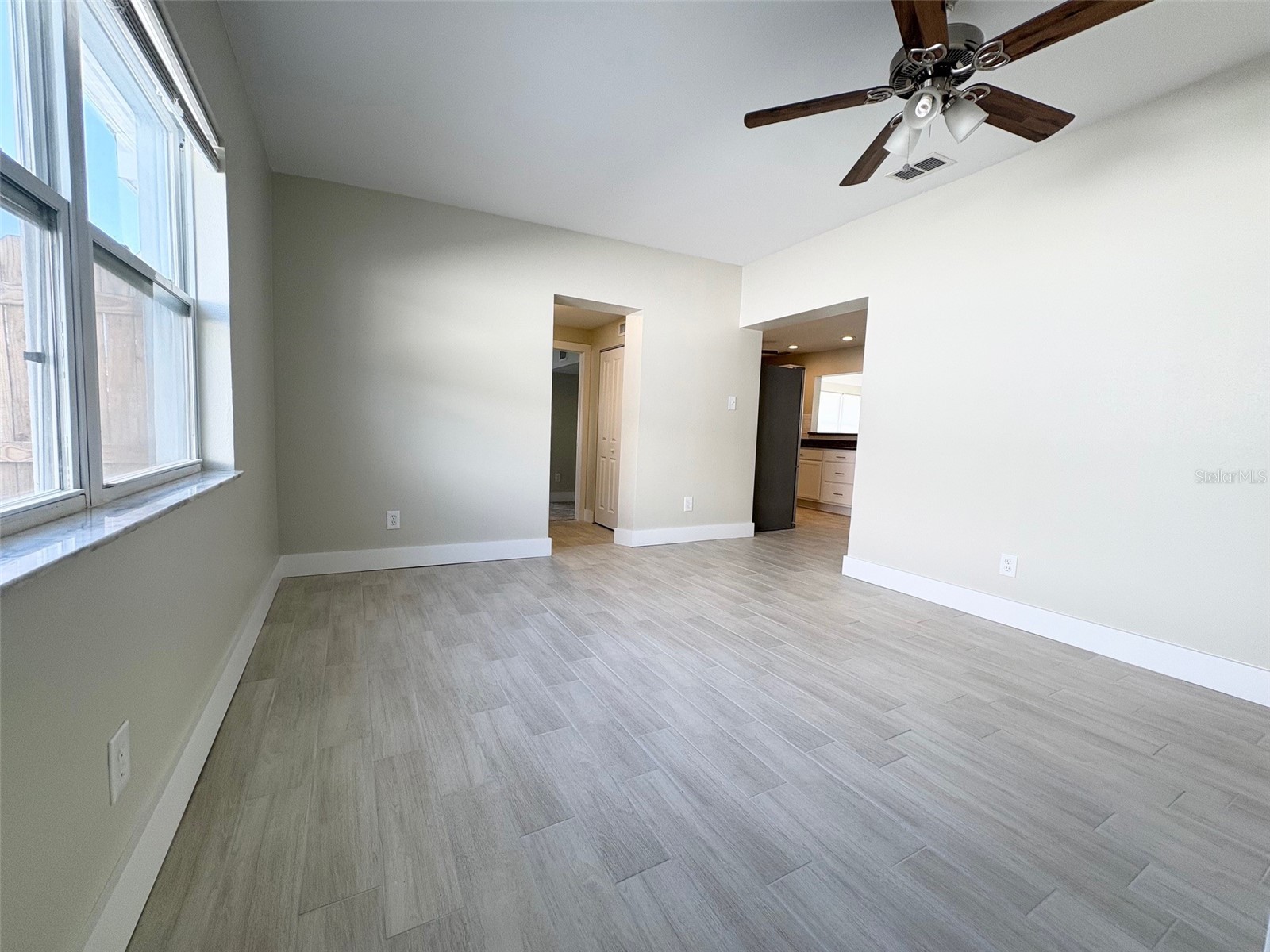 736 86th Avenue N Saint Petersburg FL 33702 TB8491571 image10