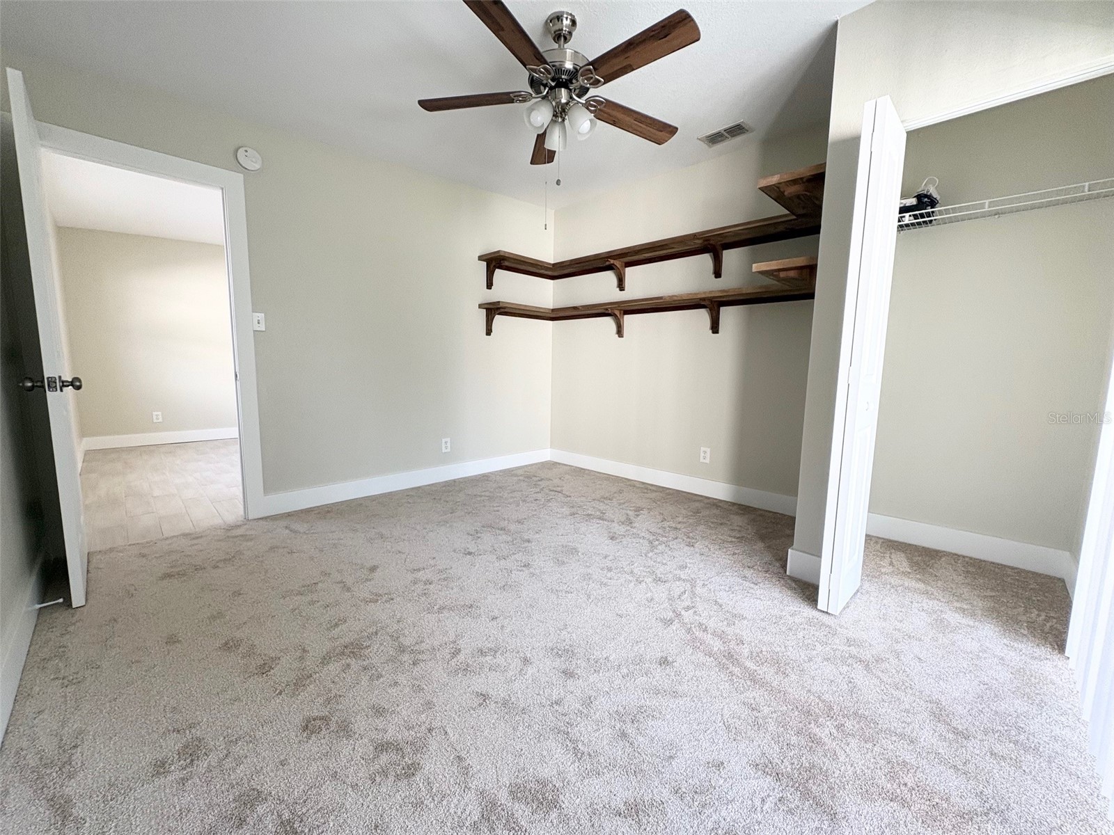 736 86th Avenue N Saint Petersburg FL 33702 TB8491571 image16