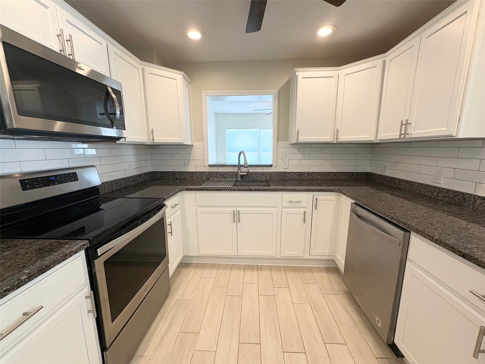 736 86th Avenue N Saint Petersburg FL 33702 TB8491571 image7