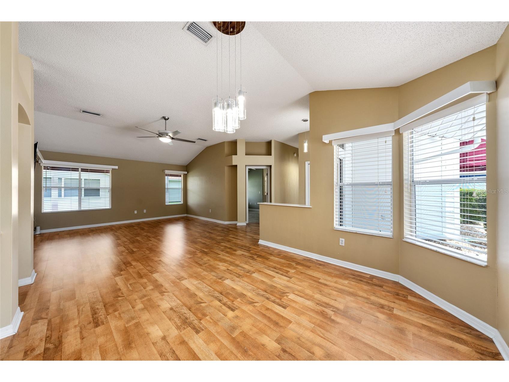 736 Cortez Avenue The Villages FL 32159 G5112203 image14