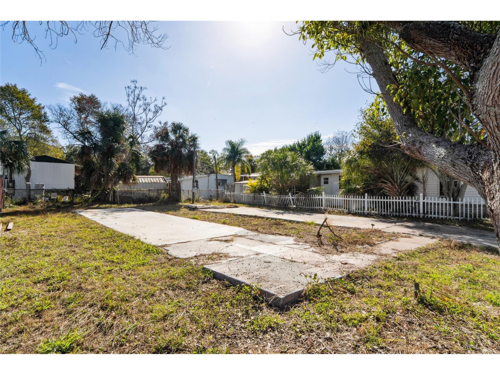 736 Driftwood Lane Tarpon Springs FL 34689 TB8459743 image2