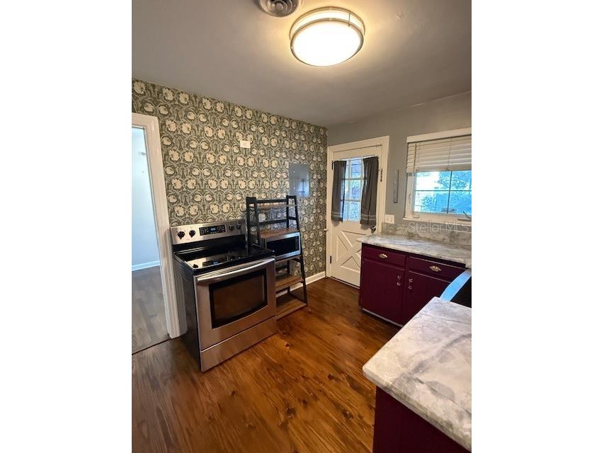 736 Essex Place Orlando FL 32803 O6374717 image9