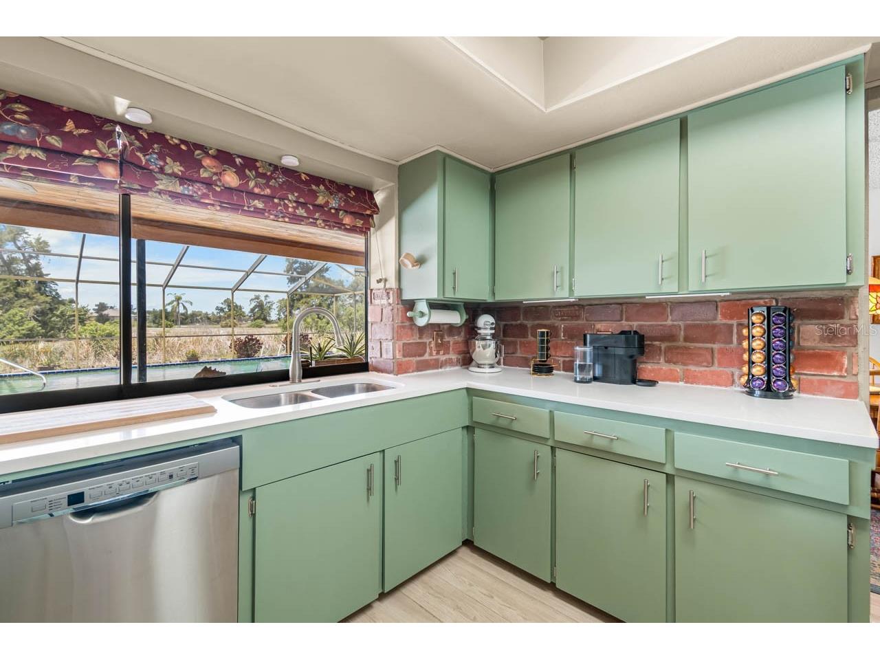 736 Flamingo Drive Apollo Beach FL 33572 TB8510765 image16