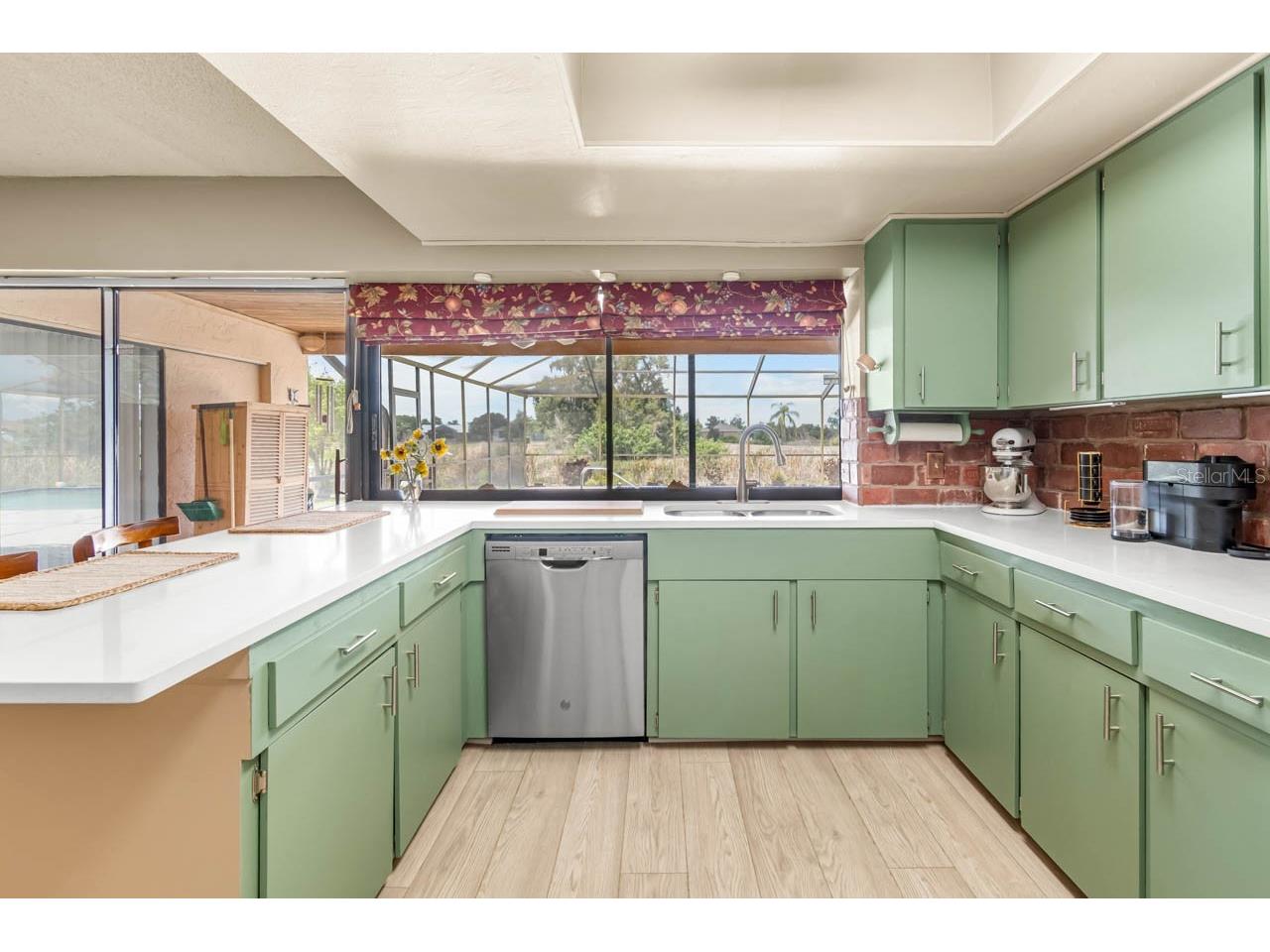 736 Flamingo Drive Apollo Beach FL 33572 TB8510765 image17