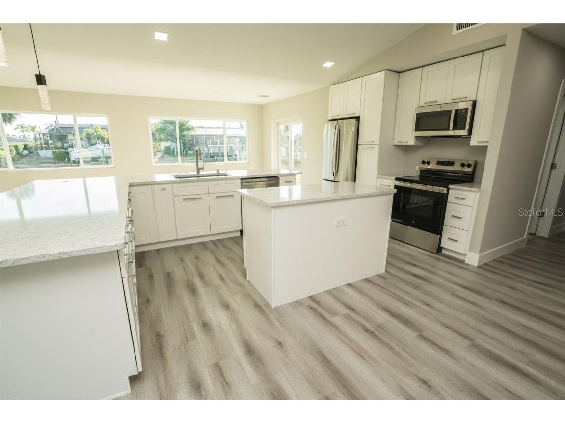 736 Gran Kaymen Way Apollo Beach FL 33572 TB8429065 image32