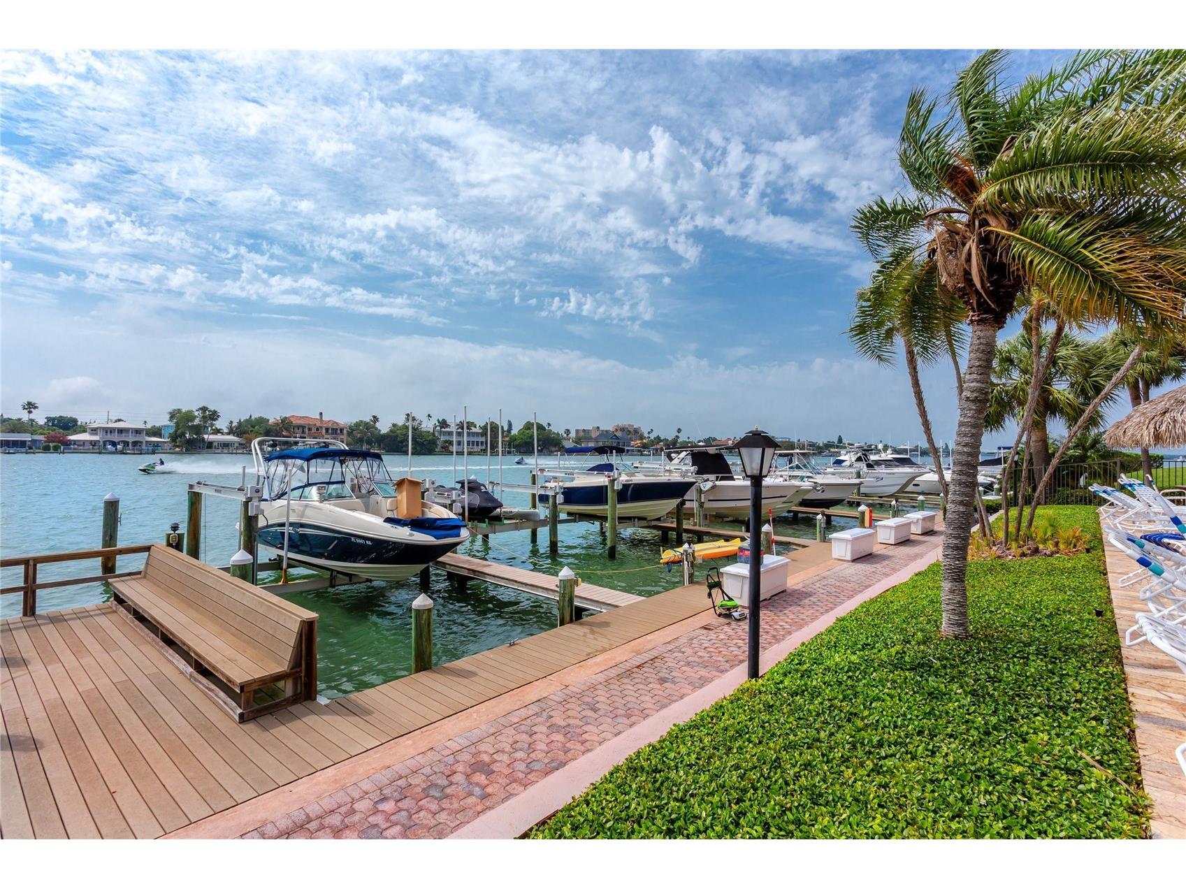 736 Island Way #1001 Clearwater Beach FL 33767 - MANDALAY CHANNEL TB8519491 image36