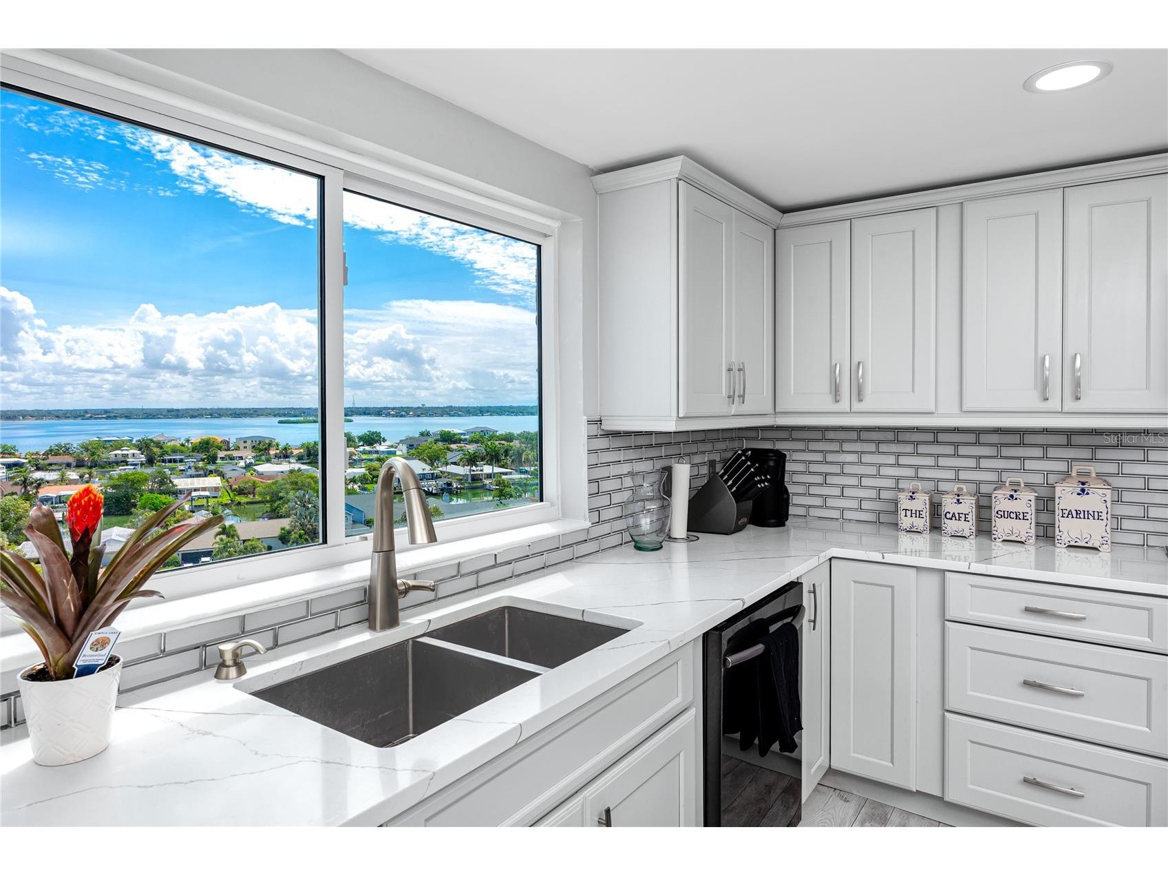 736 Island Way #1001 Clearwater Beach FL 33767 - MANDALAY CHANNEL TB8519491 image7