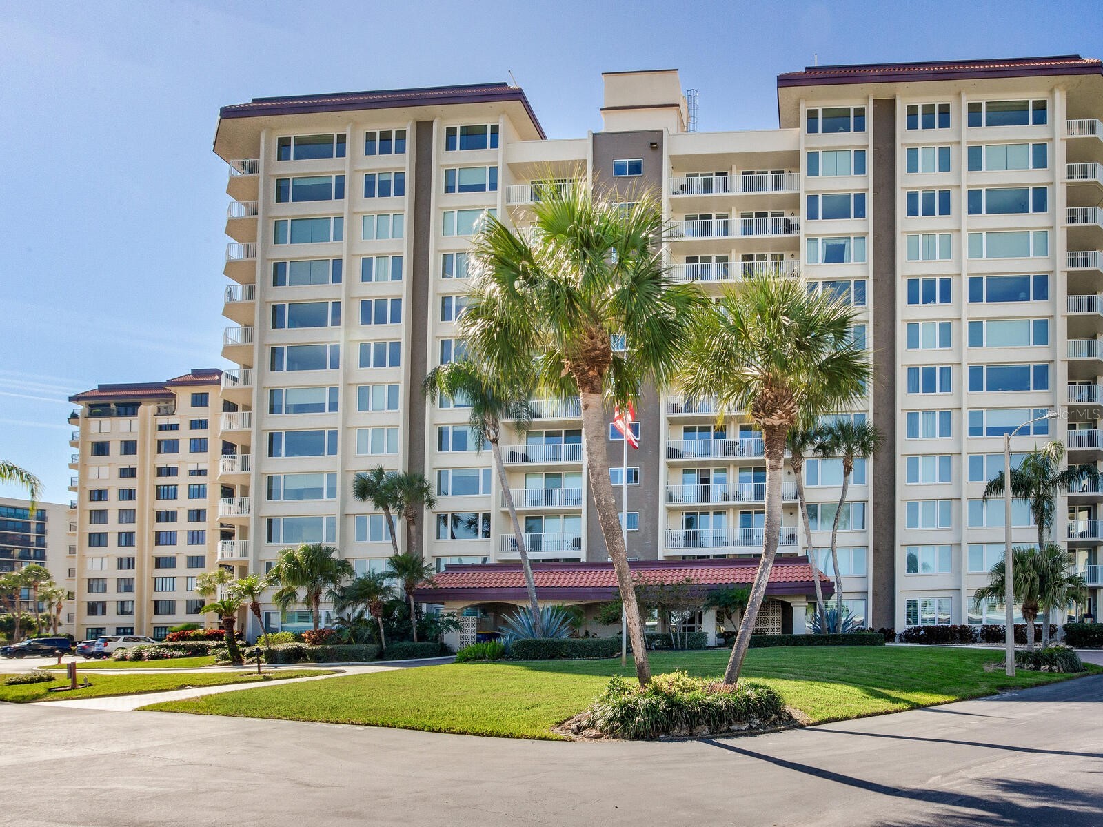 736 Island Way #1104 Clearwater Beach FL 33767 TB8459295 image1
