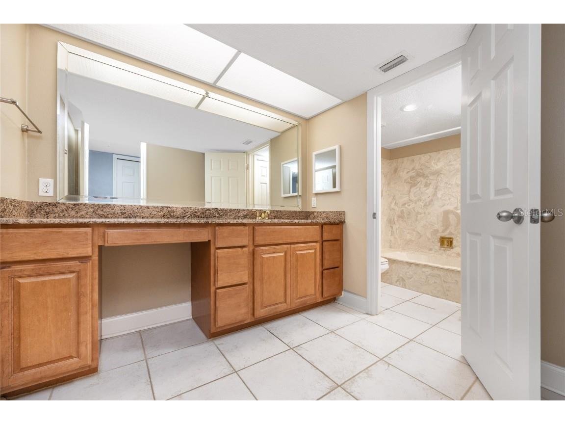 736 Island Way #201 Clearwater Beach FL 33767 - MANDALAY CHANNEL TB8461051 image27