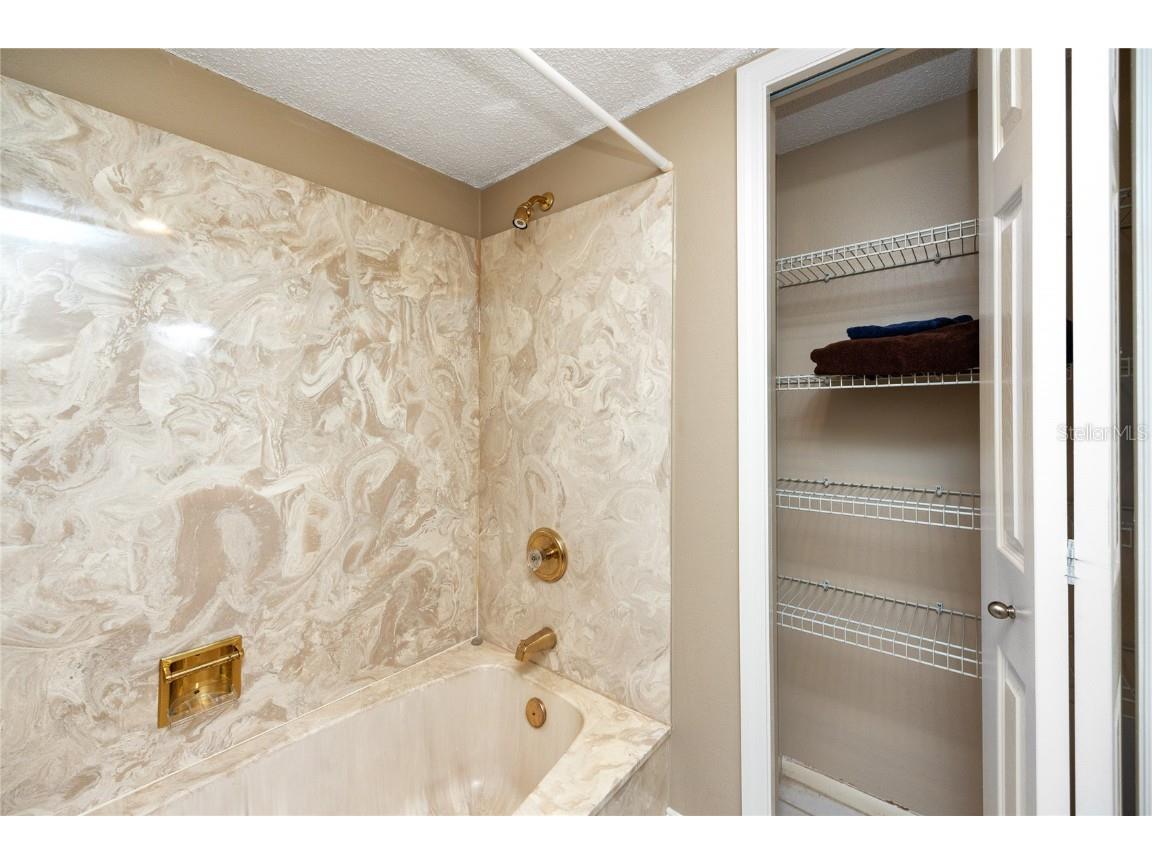 736 Island Way #201 Clearwater Beach FL 33767 - MANDALAY CHANNEL TB8461051 image29