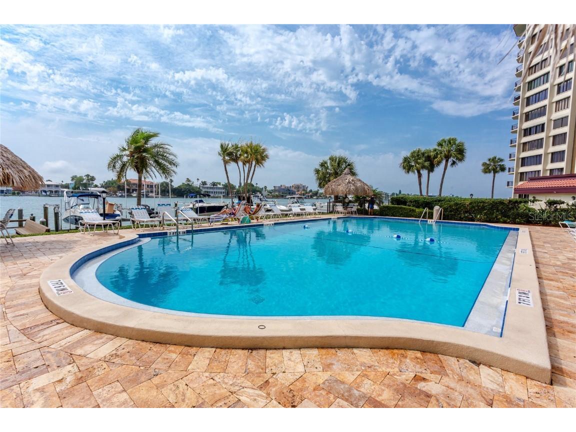 736 Island Way #201 Clearwater Beach FL 33767 - MANDALAY CHANNEL TB8461051 image5