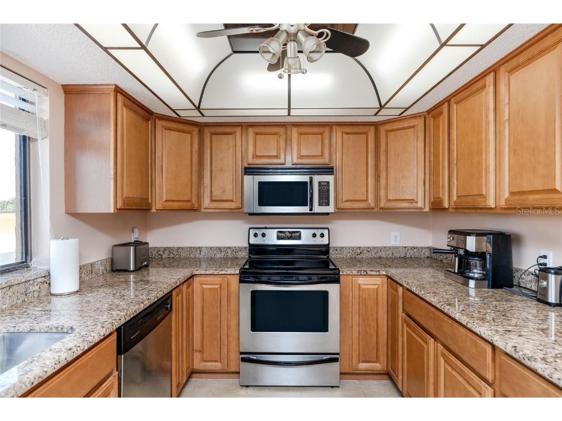 736 Island Way #201 Clearwater Beach FL 33767 - MANDALAY CHANNEL TB8461051 image7