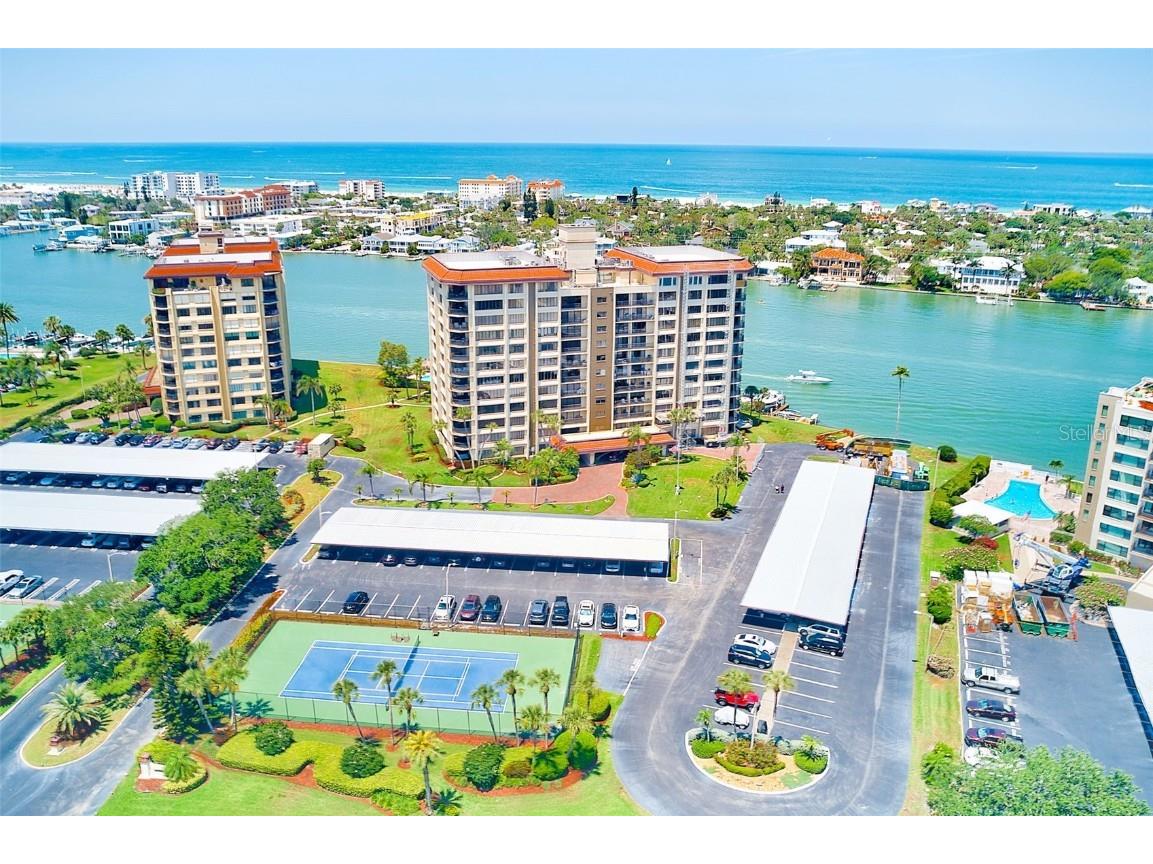 736 Island Way #404 Clearwater Beach FL 33767 U8244093 image1