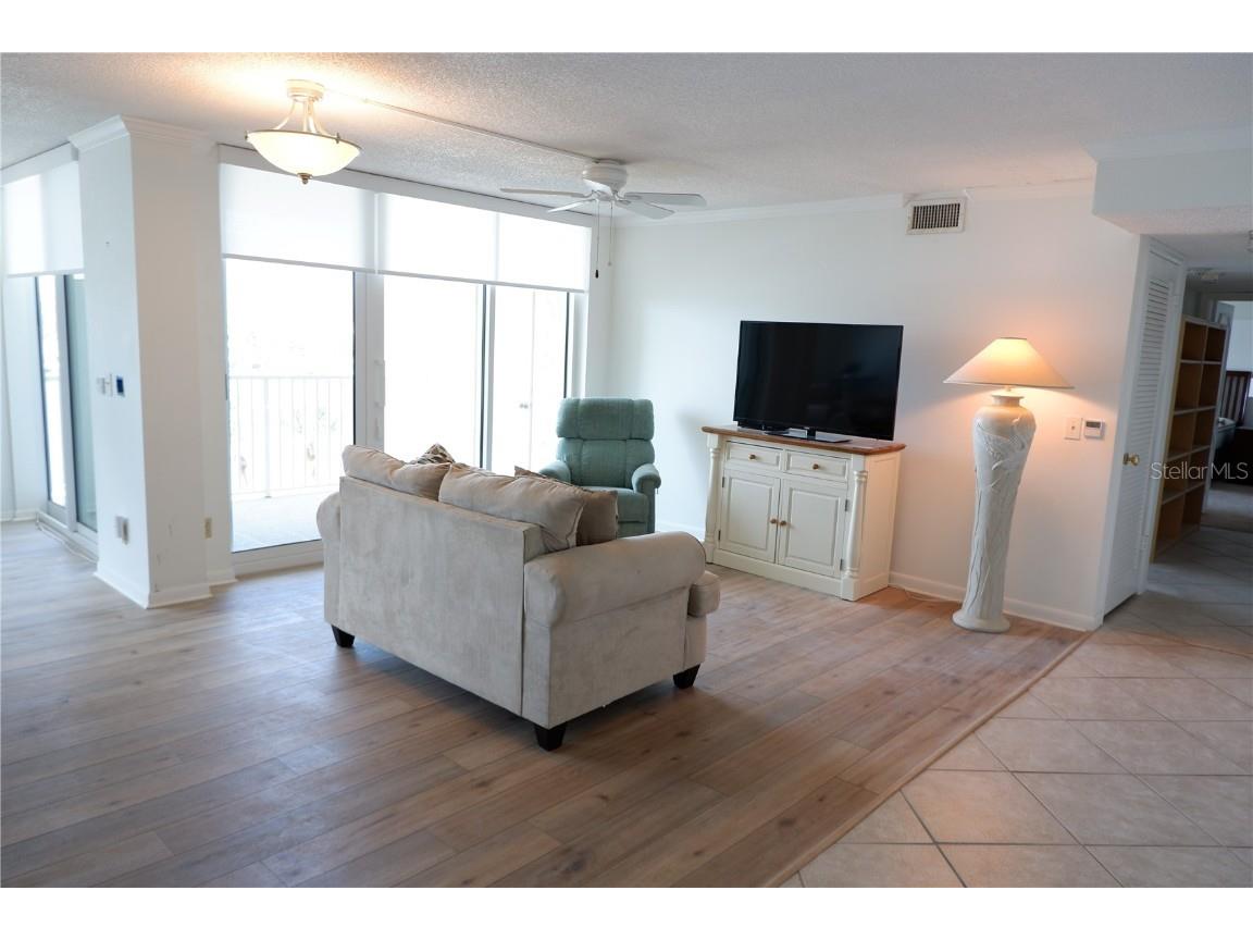 736 Island Way #404 Clearwater Beach FL 33767 U8244093 image7