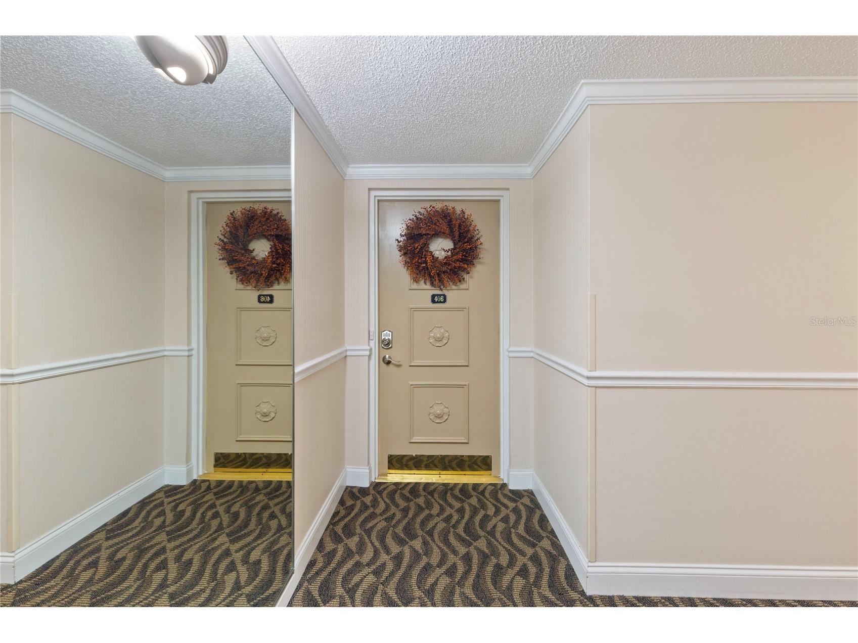 736 Island Way #406 Clearwater FL 33767 - INTRACOASTAL TB8456553 image2