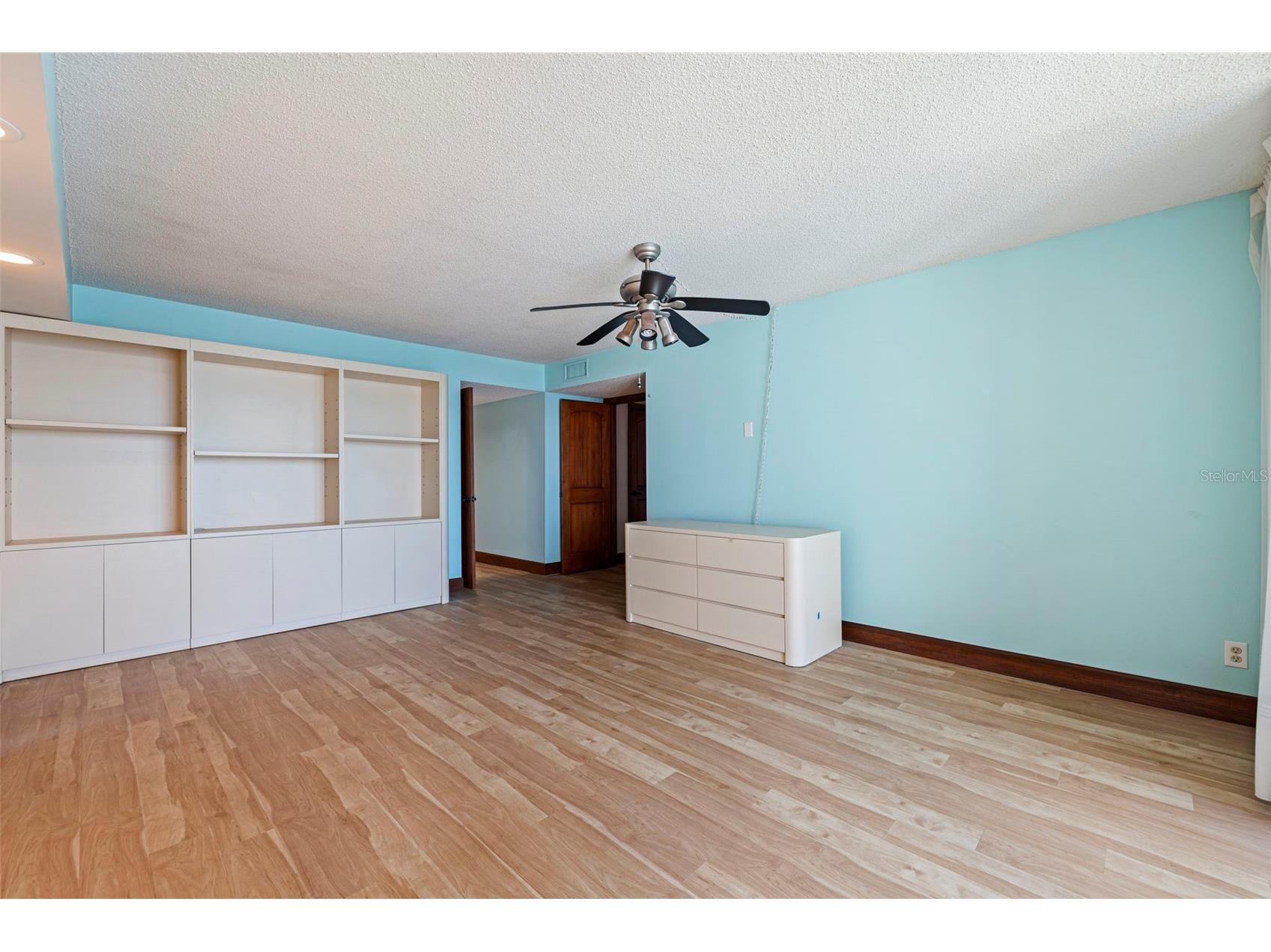 736 Island Way #504 Clearwater Beach FL 33767 - INTRACOASTAL MANDALAY CHANNEL TB8499614 image25