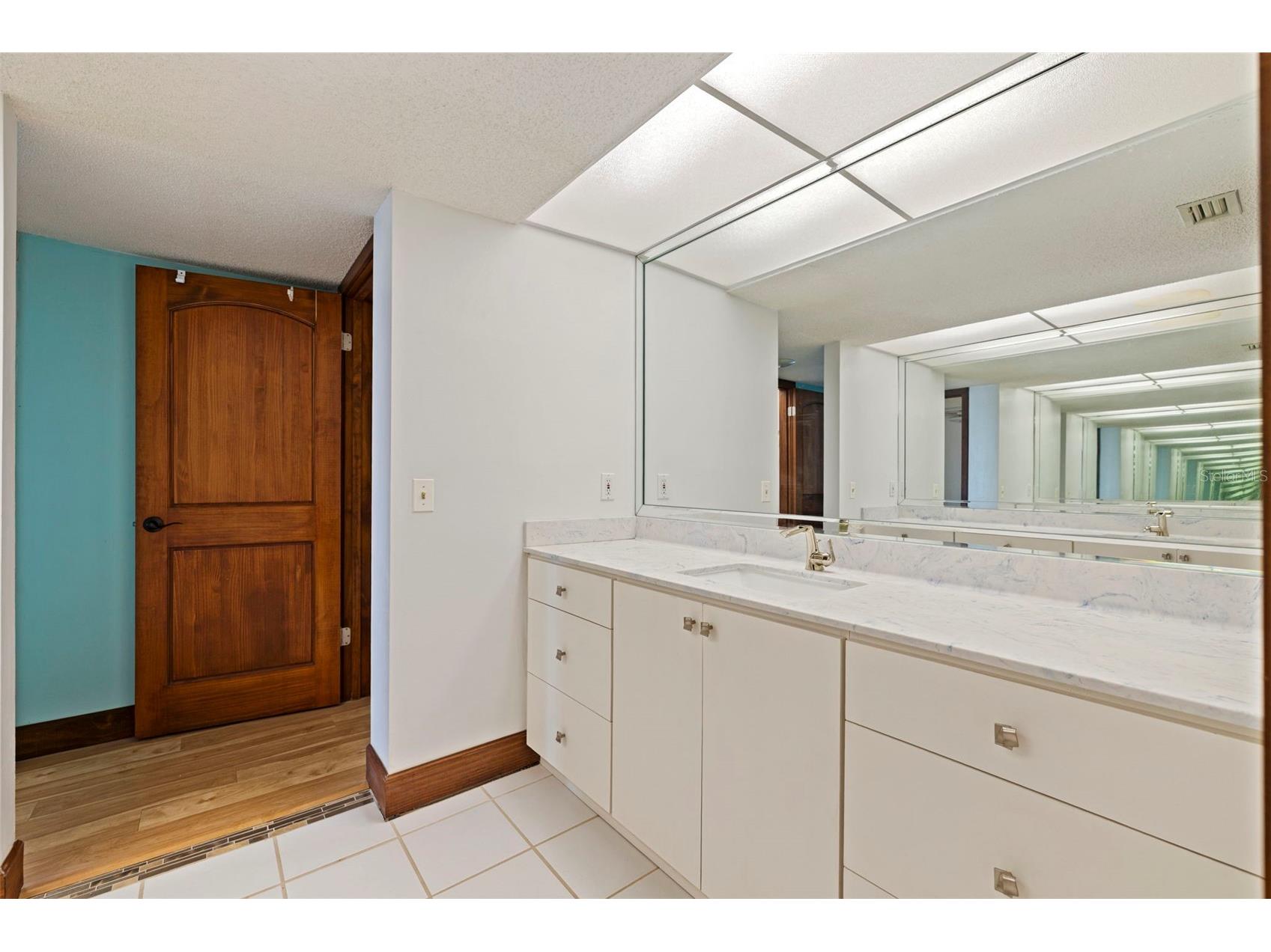 736 Island Way #504 Clearwater Beach FL 33767 - INTRACOASTAL MANDALAY CHANNEL TB8499614 image29